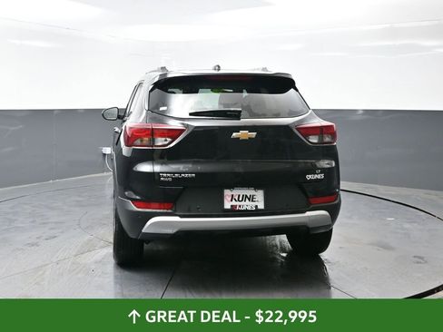 Used 2025 Chevrolet TrailBlazer LT w/ Driver Confidence Package image 13