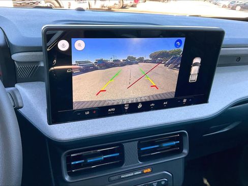 New 2025 Ford Maverick XLT w/ 4K Tow Package image 16