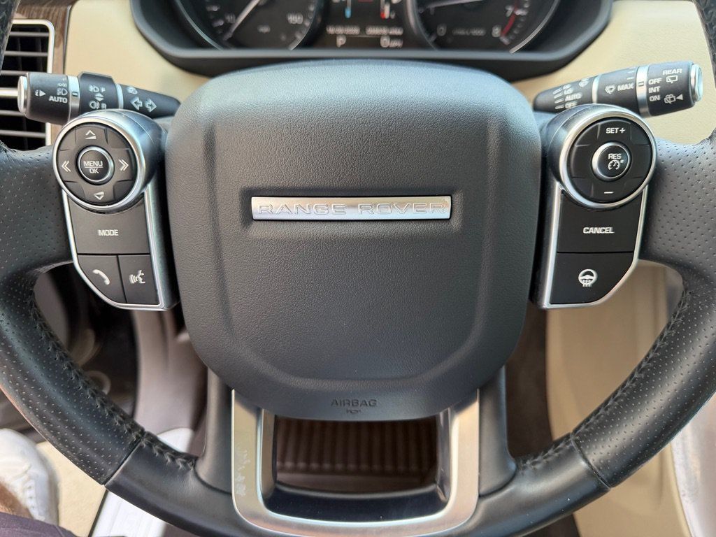 Used 2014 Land Rover Range Rover Sport HSE AWD/4WD image 17