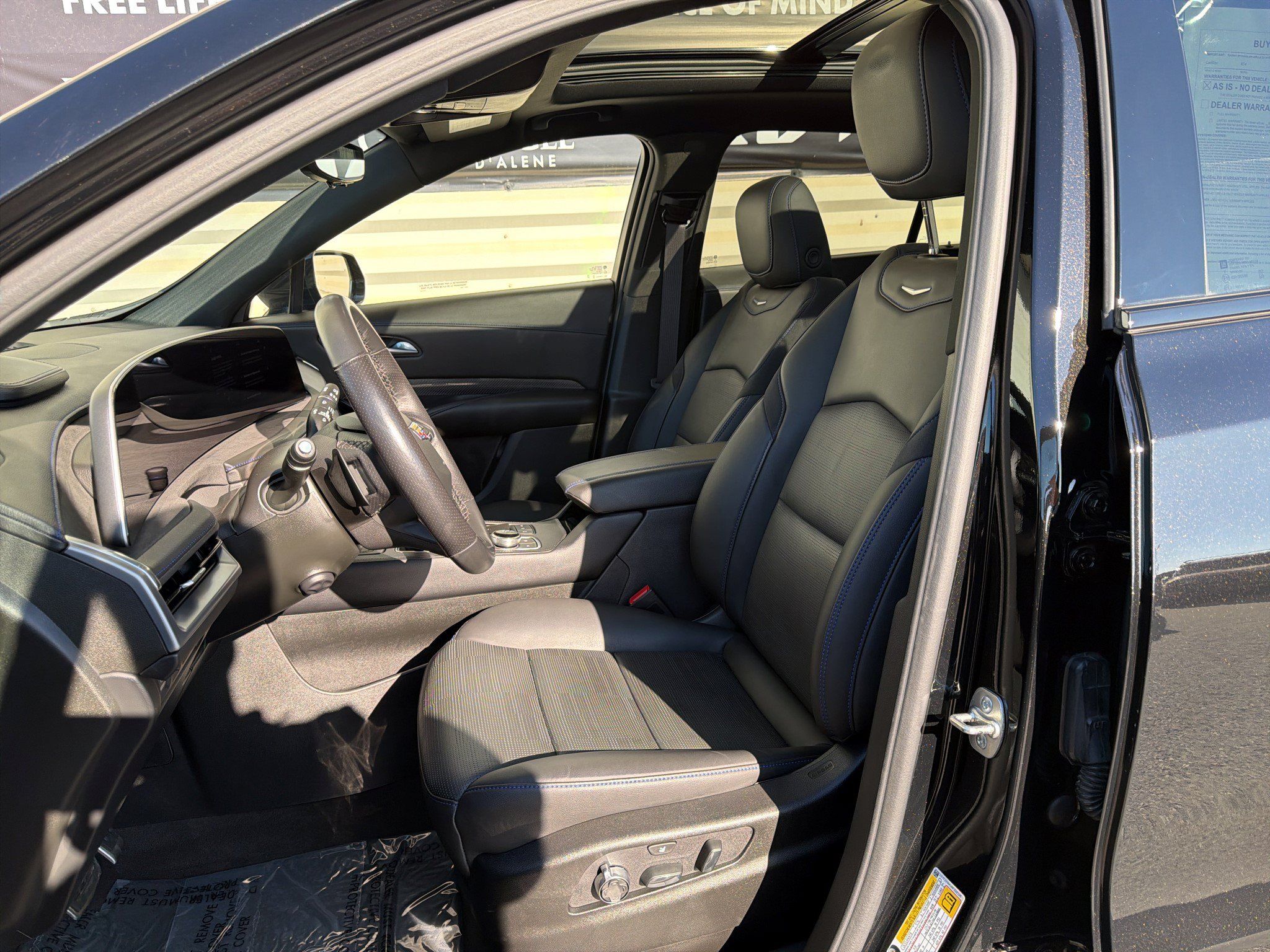 Certified 2024 Cadillac XT4 Sport AWD/4WD image 14