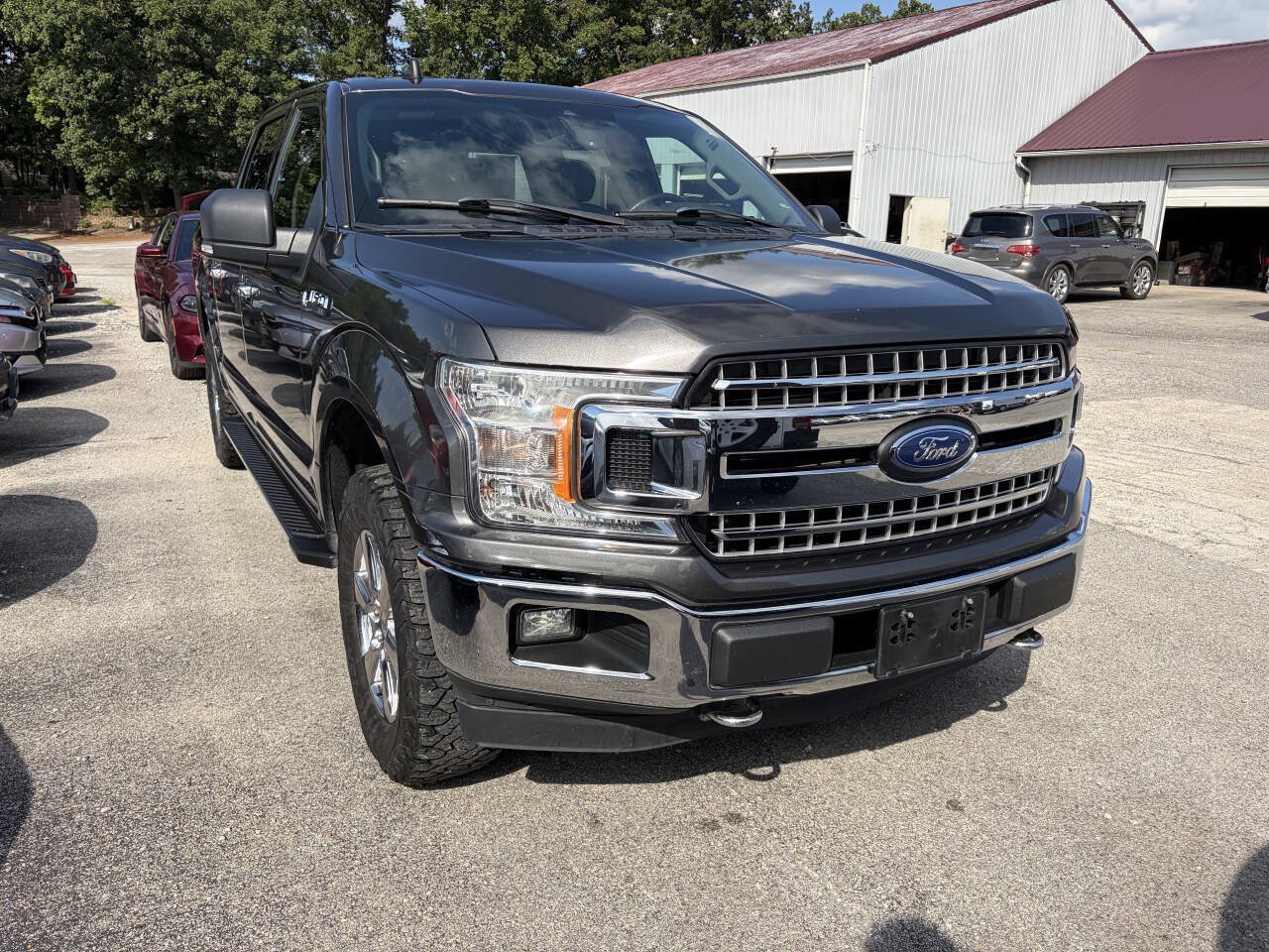 Used 2019 Ford F150 XLT w/ Equipment Group 302A Luxury AWD/4WD image 5