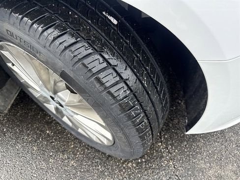 Used 2015 Hyundai Sonata Limited image 5