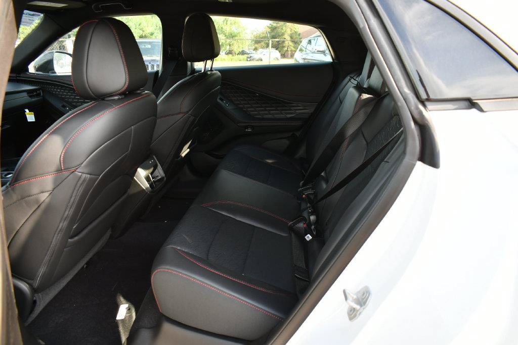New 2026 Dodge Charger R/T w/ Driver Convenience Group AWD/4WD image 9