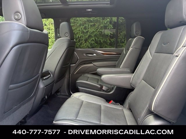 Used 2023 Cadillac Escalade ESV Premium Luxury w/ LPO, Floor Liner Package AWD/4WD image 19