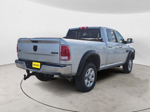 Used 2016 RAM 3500 Laramie w/ Convenience Group AWD/4WD image 5