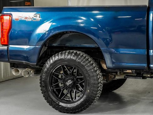 Used 2019 Ford F250 Lariat w/ Lariat Value Package AWD/4WD image 7