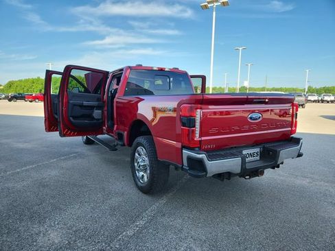 Used 2023 Ford F350 Lariat w/ Lariat Ultimate Package AWD/4WD image 15