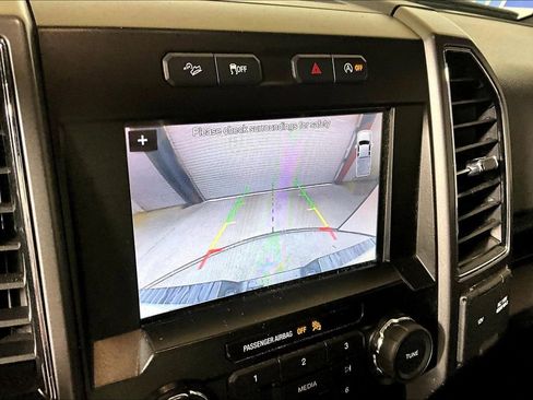 Certified 2019 Ford F150 XLT w/ Equipment Group 302A Luxury AWD/4WD image 17