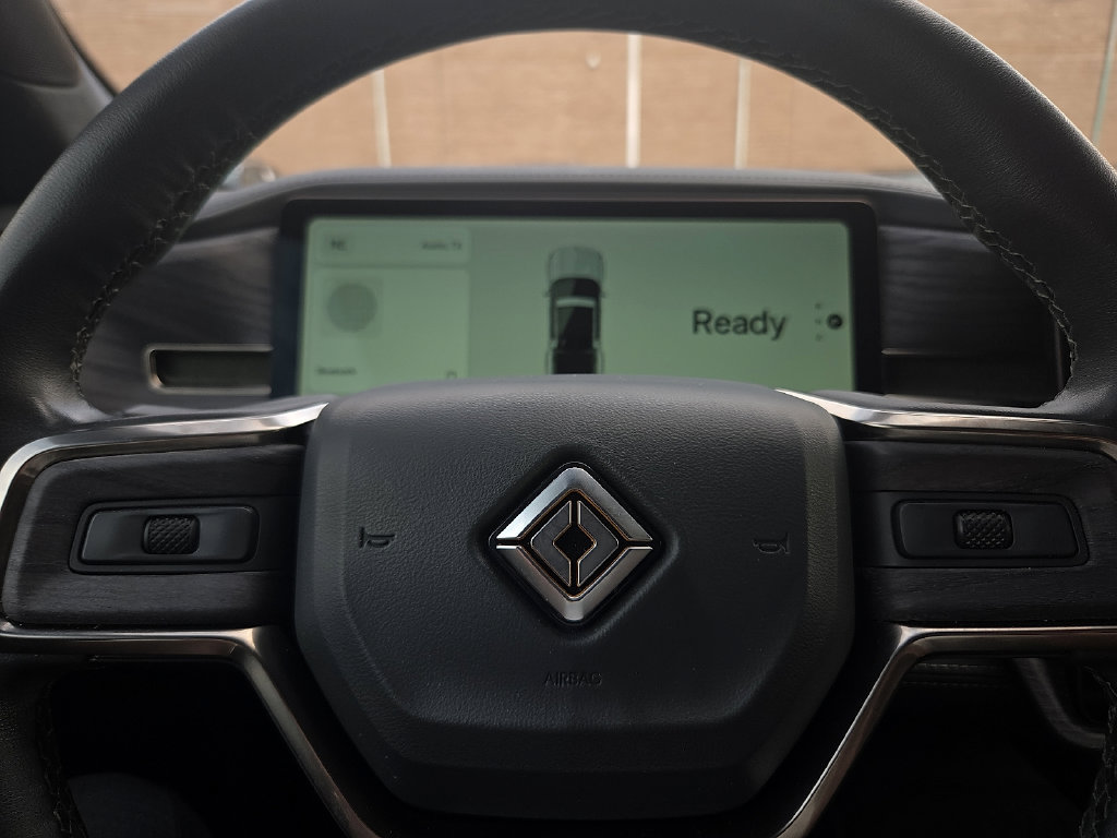 Used 2025 Rivian R1T Adventure Dual AWD/4WD image 26