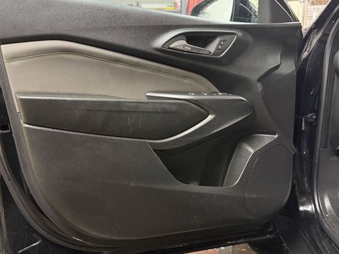 Used 2024 Chevrolet Trax ACTIV w/ Driver Confidence Package image 10