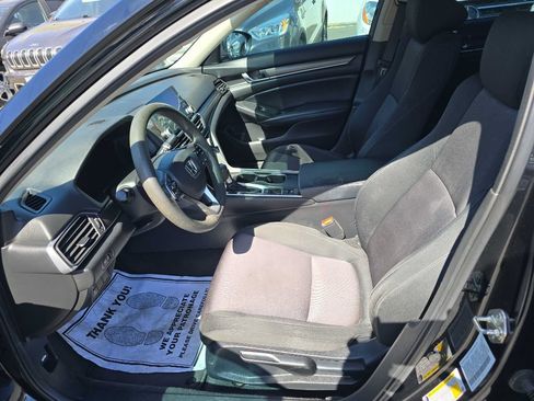 Used 2018 Honda Accord LX image 20