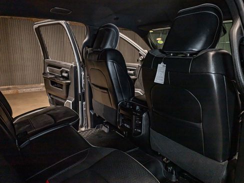 Used 2022 RAM 3500 Laramie image 28