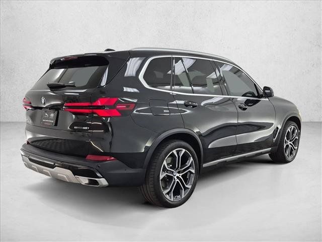 Used 2025 BMW X5 sDrive40i w/ Premium Package RWD image 5