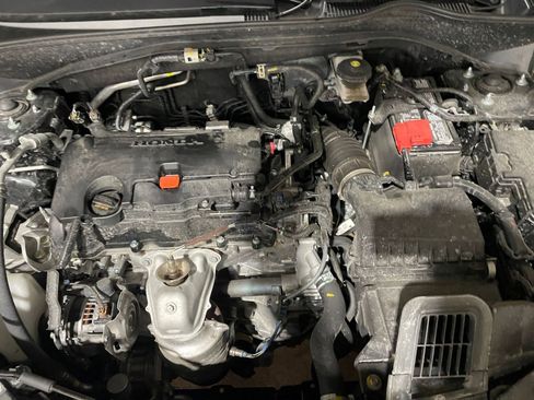 Used 2025 Honda HR-V LX image 32