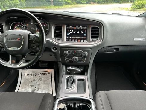Used 2022 Dodge Charger GT RWD image 11