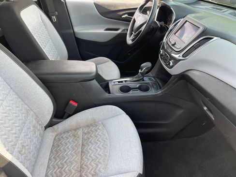 Used 2023 Chevrolet Equinox LT AWD/4WD image 19