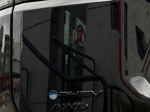 New 2026 Toyota RAV4 AWD Plug-in Hybrid image 8