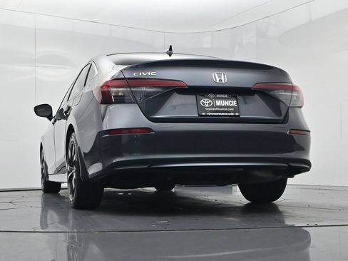 Used 2025 Honda Civic LX image 37