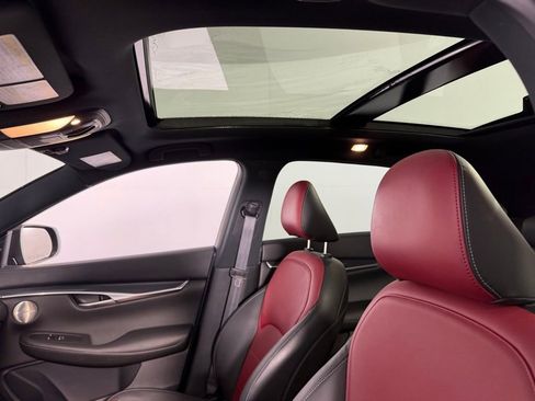 Used 2024 INFINITI QX50 Sport image 26