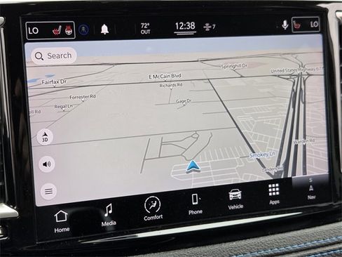 Used 2021 Chrysler Pacifica Touring-L image 19