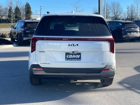 New 2026 Kia Carnival SX Prestige image 6