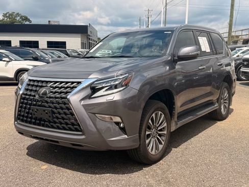 Used 2020 Lexus GX 460 Luxury w/ Accessory Package AWD/4WD image 9
