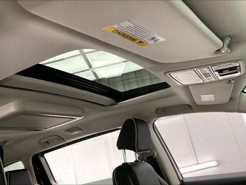 Certified 2026 Honda Odyssey Touring image 13