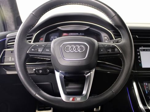 Used 2021 Audi SQ7 Prestige image 18