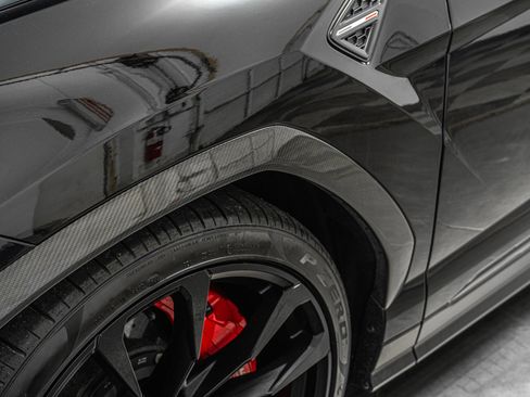 Used 2021 Lamborghini Urus AWD/4WD image 37