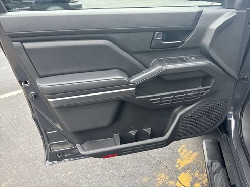 New 2025 Toyota Tacoma SR5 RWD image 22