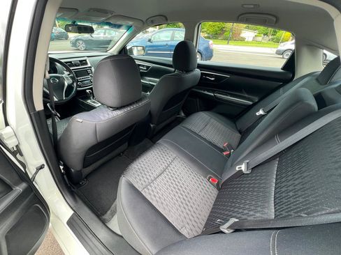 Used 2018 Nissan Altima 2.5 SV FWD image 28