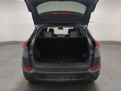 Used 2018 Hyundai Tucson SE AWD/4WD image 29