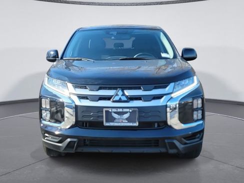 Used 2023 Mitsubishi Outlander Sport 2.0 ES image 2
