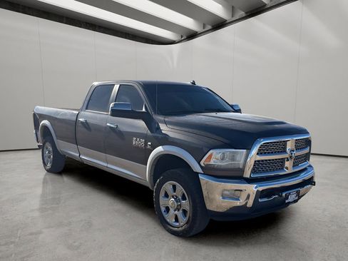 Used 2014 RAM 3500 Laramie image 7