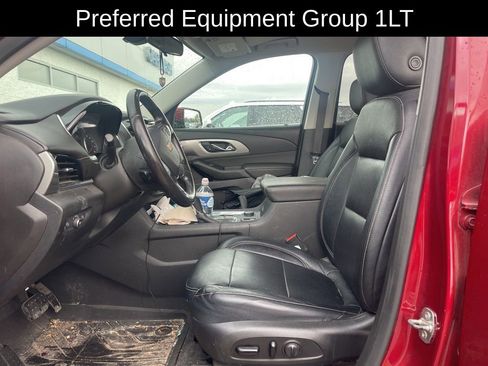 Used 2019 Chevrolet Traverse LT image 10