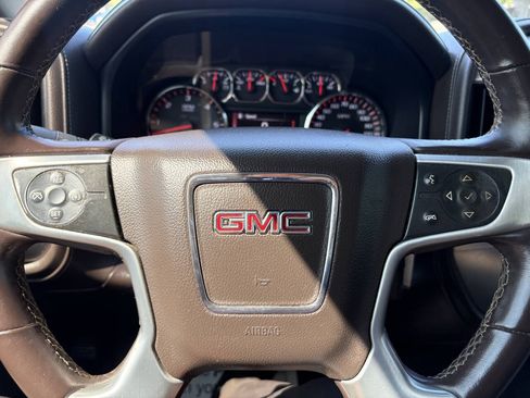 Used 2014 GMC Sierra 1500 SLE w/ SLE Value Package RWD image 5