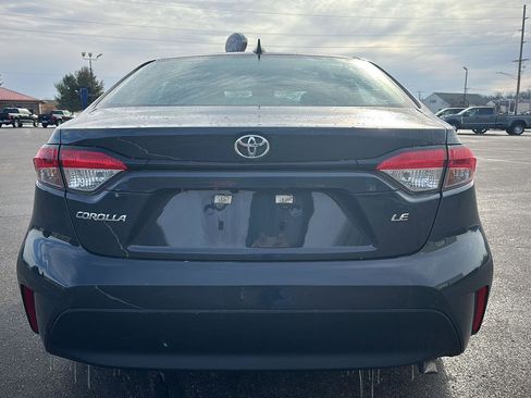 Used 2023 Toyota Corolla LE image 6