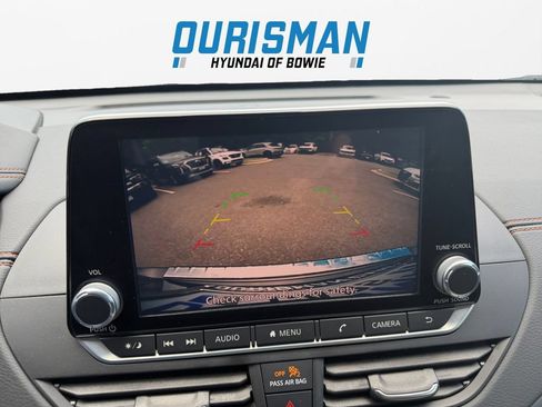 Used 2020 Nissan Altima 2.5 SR w/ Premium Package AWD/4WD image 18