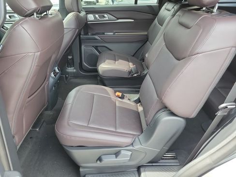 New 2026 Ford Explorer Platinum RWD image 13