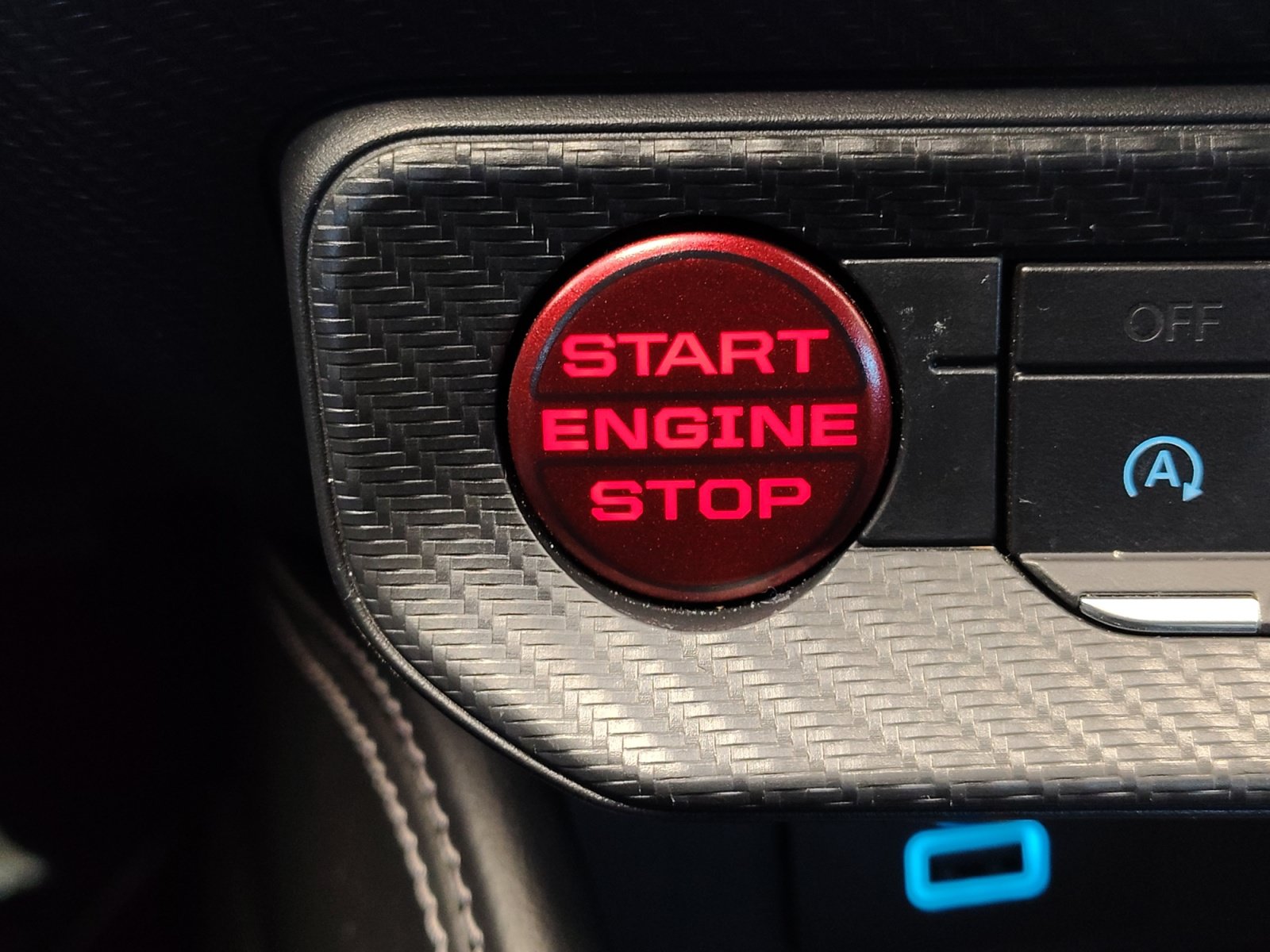 Used 2024 Ford Mustang GT Premium RWD image 34