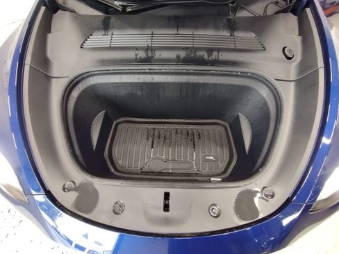 Used 2021 Tesla Model Y Long Range AWD/4WD image 8