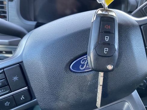 Used 2025 Ford F150 XLT w/ Equipment Group 301A Standard image 39