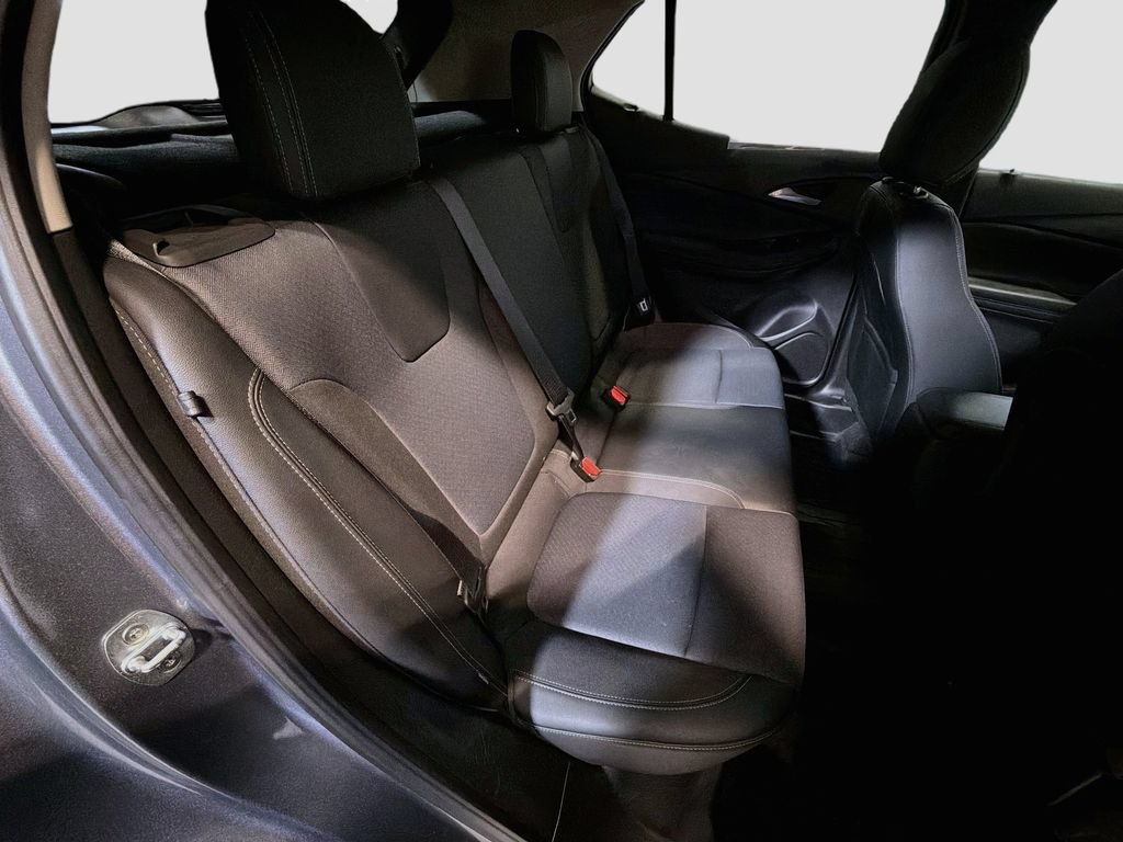 Used 2022 Buick Encore GX Preferred w/ Sport Touring Package FWD image 26