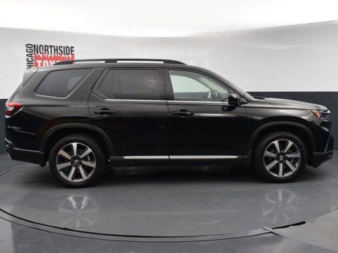 Used 2025 Honda Pilot Elite image 5