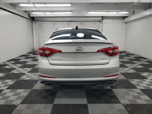 Used 2016 Hyundai Sonata Sport w/ Option Group 02 image 5