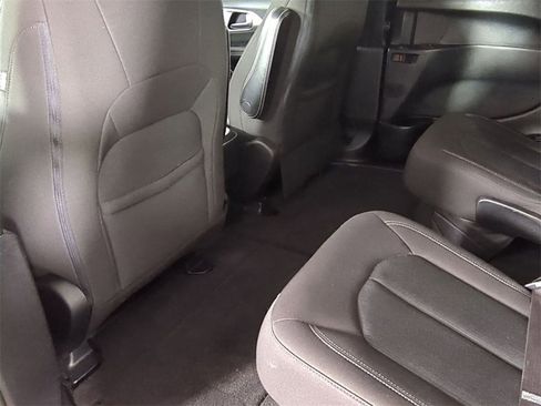 Used 2020 Chrysler Pacifica Touring w/ S Appearance Package image 20