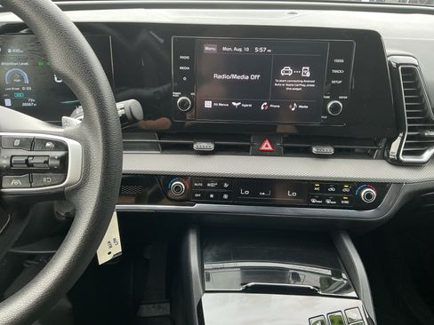 Certified 2023 Kia Sportage LX AWD/4WD image 21