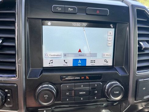Used 2017 Ford F150 XLT w/ Equipment Group 302A Luxury AWD/4WD image 11