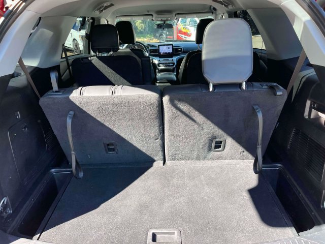 Certified 2023 Ford Explorer XLT w/ Equipment Group 202A AWD/4WD image 20