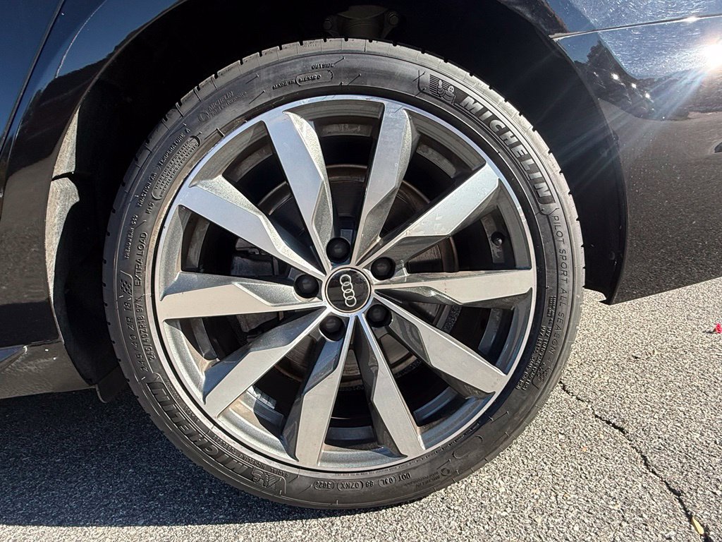 Used 2023 Audi A4 2.0T Premium Plus w/ Premium Plus Package AWD/4WD image 9